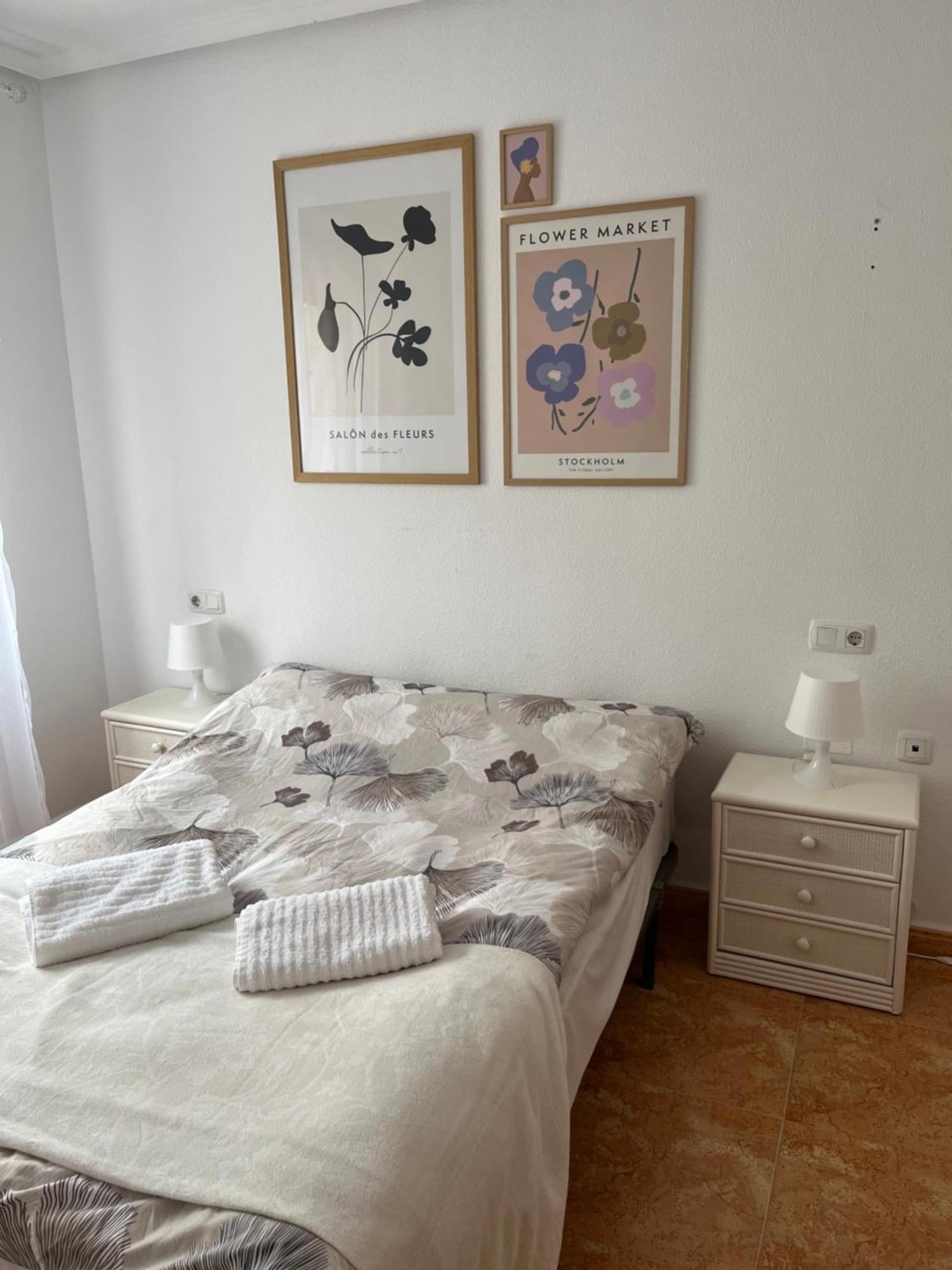 Almuden'S Green Apartment, High-Speed Free Wifi, 250M To Beach, The Center Of Torrevieja Exterior photo